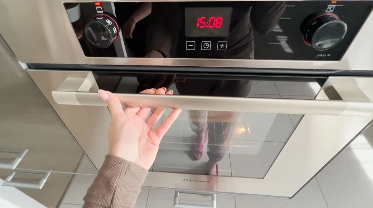 Jak upiec ciasto bez zakalca?