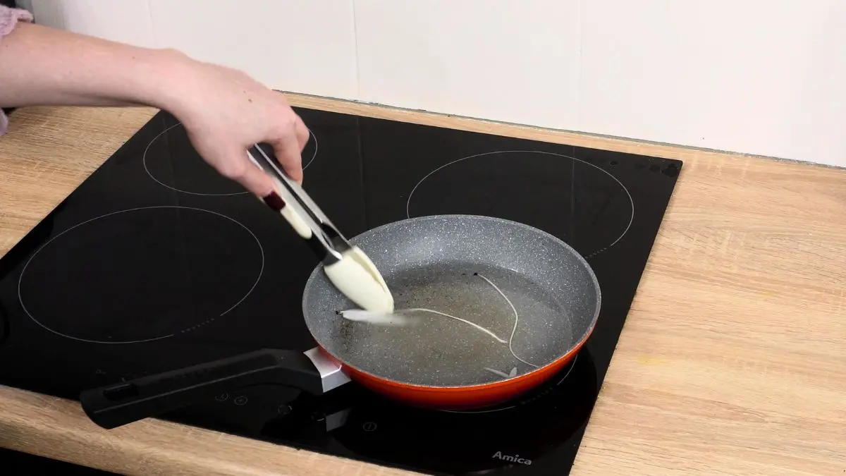 jak zrobi świeczkę w domu?