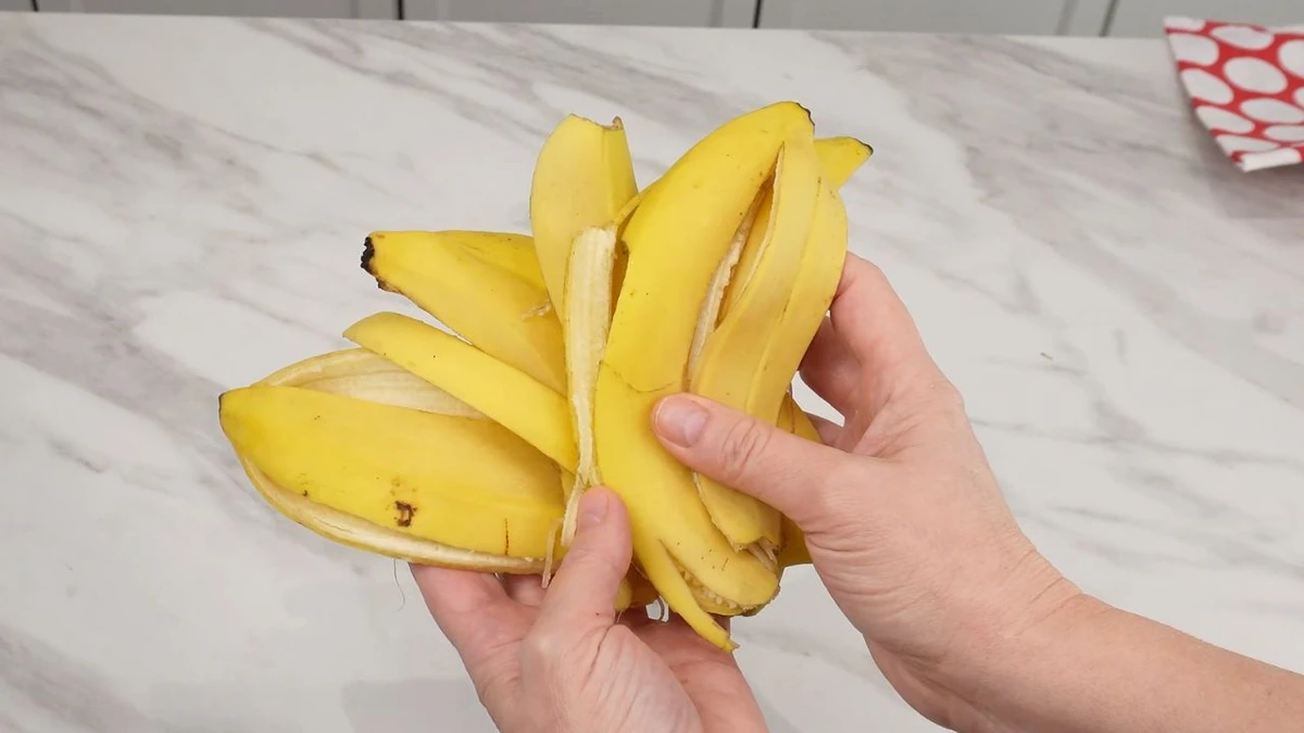 Jak zrobić nawóz z banana dla bratków