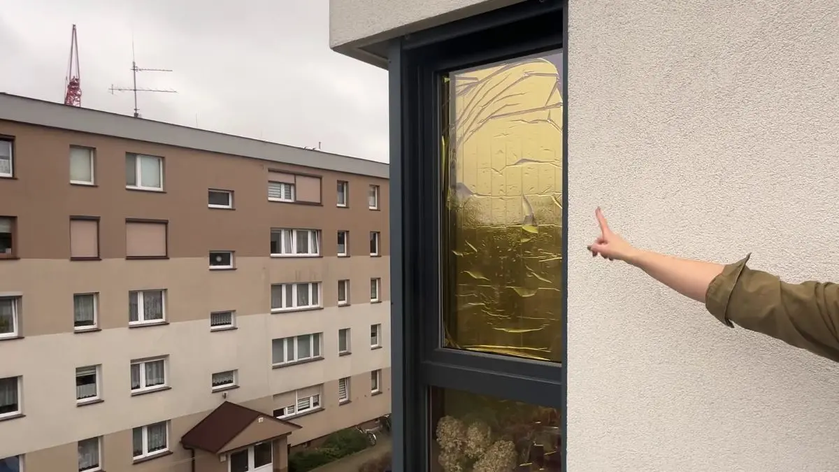 Co daje koc termiczny na oknacch?
