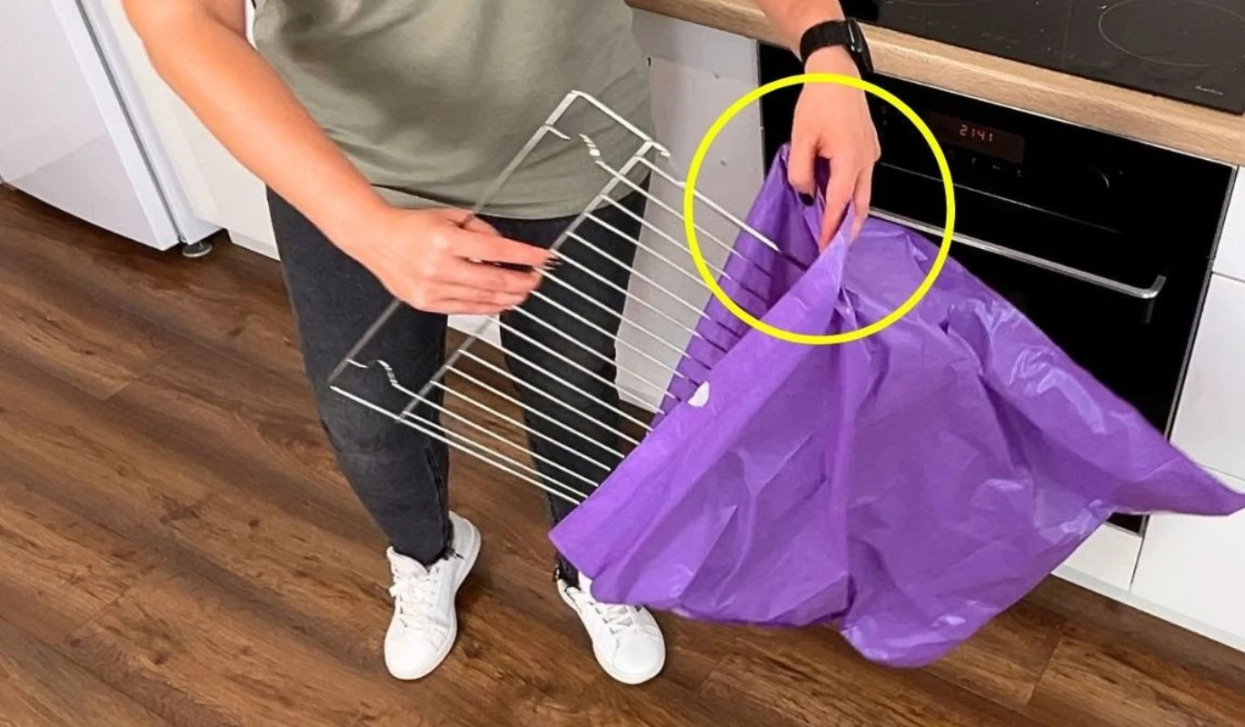 Jak wyczyścić przypalony ruszt?